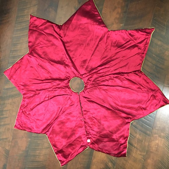 CHRISTMAS  Tree Underskirt Flower Velvet Poinsettia Style - Picture 4 of 6
